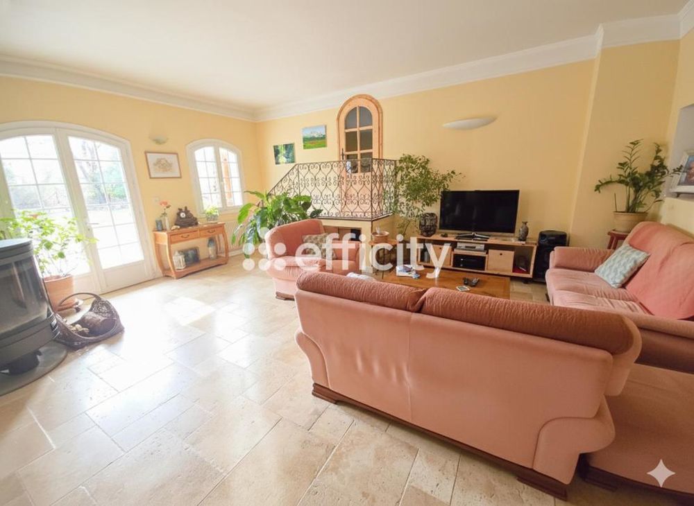 � vendre  Villa Rousset (13790)