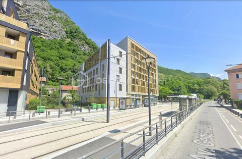   Studio lou� dans r�sidence �tudiante � Avenue du G�n�ral Leclerc, Saint-Martin-le-Vinoux Appartement - 1 pi�ce(s) - 19 m�