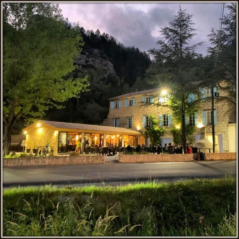 � vendre  Propri�t�/ch�teau Castellane (04120)