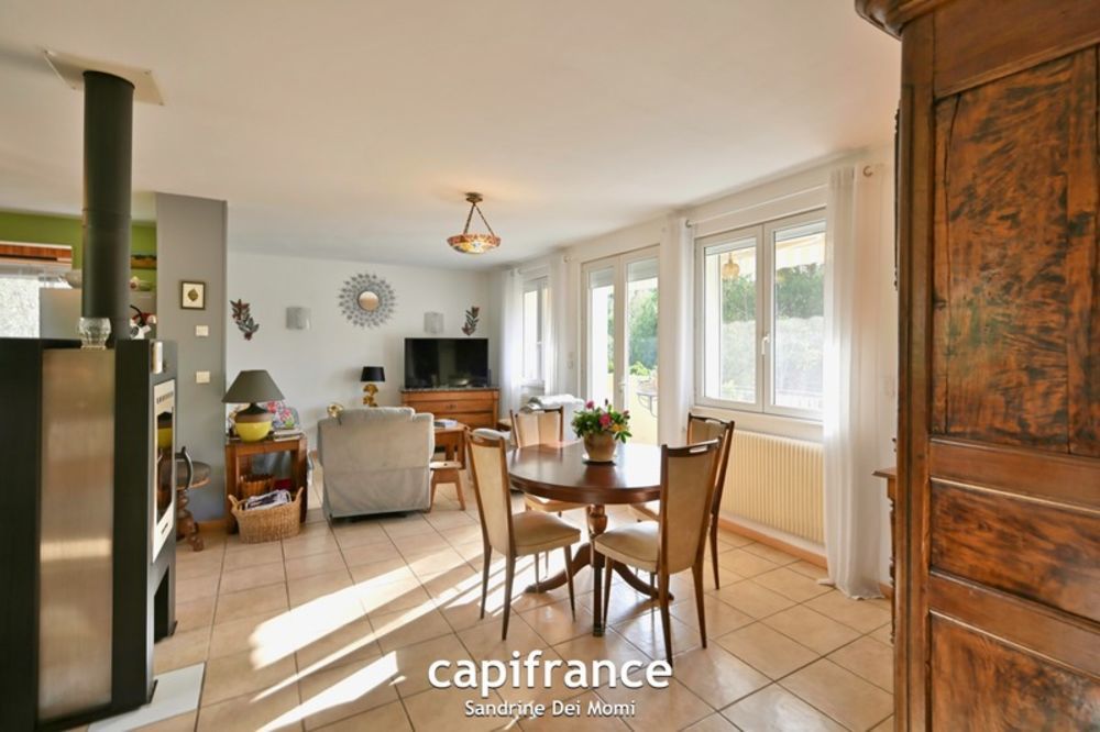 � vendre  Maison Tassin-la-Demi-Lune (69160)