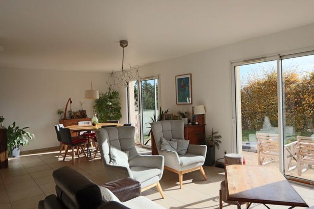 � vendre  Maison �cully (69130)