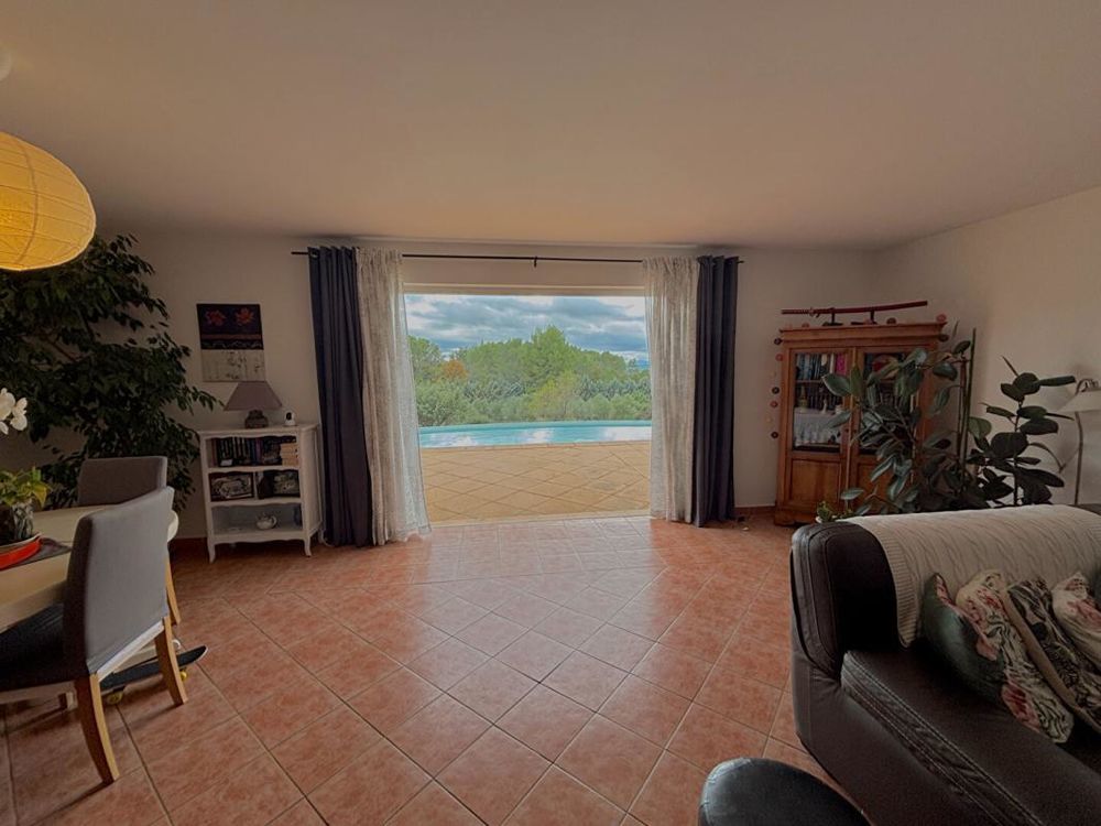 � vendre  Villa Flayosc (83780)