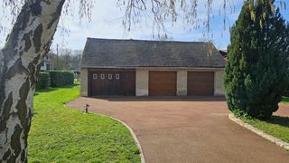  Maison � vendre 8 pi�ces 304 m�