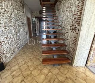  Maison � vendre 9 pi�ces 312 m�