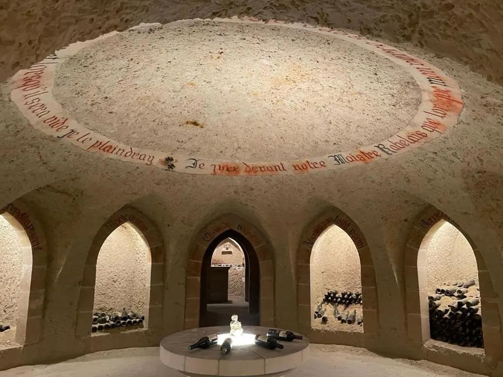 � vendre  Propri�t�/ch�teau La Chartre-sur-le-Loir (72340)