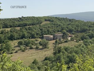  Propri�t�/ch�teau � vendre 15 + pi�ces 552 m�