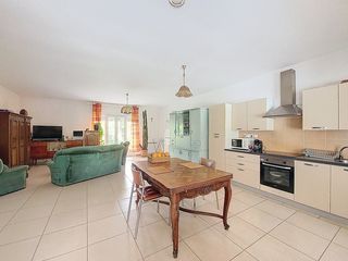  Maison � vendre 6 pi�ces 180 m�