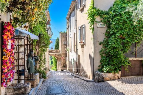 ? &Agrave; C&Eacute;DER � Droit au Bail � Emplacement N&deg;1 au c�ur du Castellet (83) ? Rue du Jeu de Paume � Centre pi&eacute;ton du village m&eacute;di&eacute;val 65000 83330 Le castellet