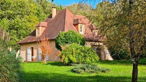   Maison 8 pi�ces spacieuse � Sainte-Foy-de-Longas Maison - 8 pi�ce(s) - 168 m�