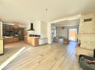  Maison � vendre 8 pi�ces 190 m�