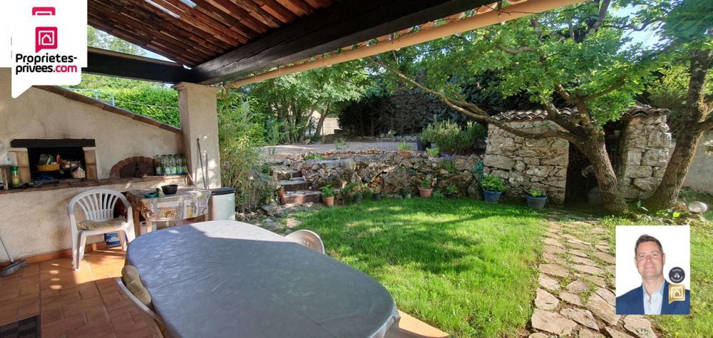 � vendre  Villa Saint-C�zaire-sur-Siagne (06530)