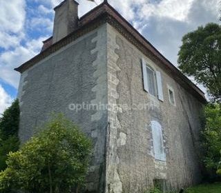  Maison � vendre 6 pi�ces 205 m�