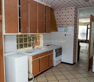  Immeuble � vendre 6 pi�ces 188 m�