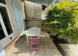  Immeuble � vendre 274 m�