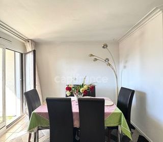  Appartement � vendre 4 pi�ces 77 m�