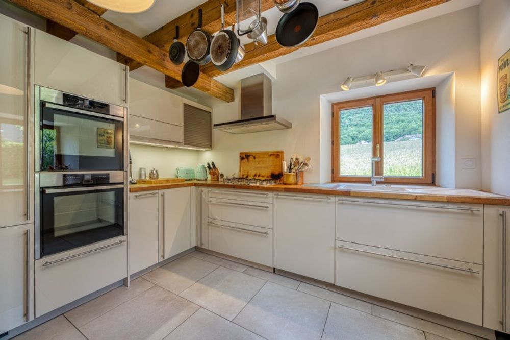 � vendre  Maison �chenevex (01170)