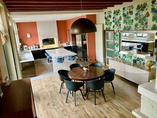  Maison � vendre 7 pi�ces 270 m�