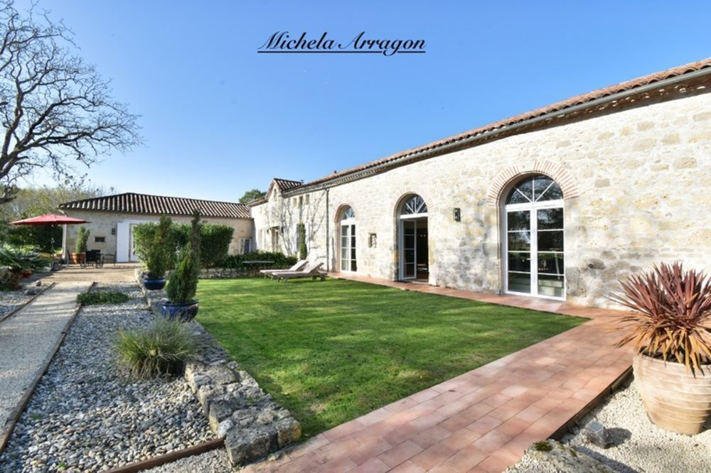 � vendre  Propri�t�/ch�teau Lac�p�de (47360)