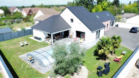   Propri�t� de 250 m� de 2019 Propri�t�/ch�teau - 9 pi�ce(s) - 250 m�