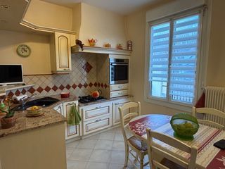  Immeuble � vendre 9 pi�ces 176 m�