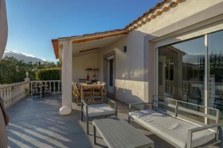  Maison � vendre 9 pi�ces 207 m�