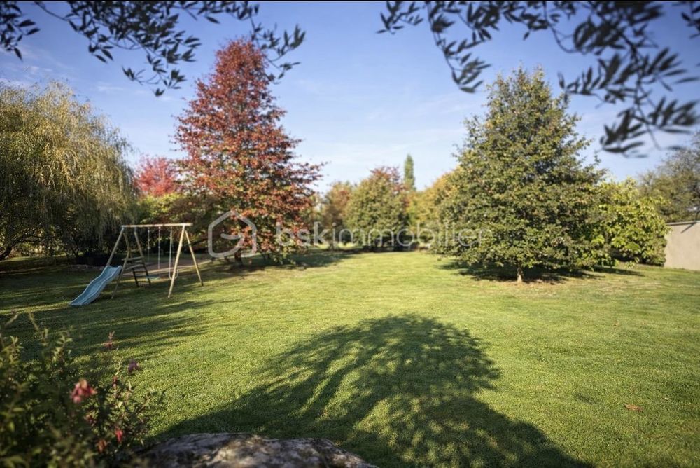 � vendre  Propri�t�/ch�teau Cholet (49300)