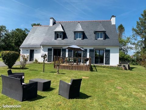   Maison de qualit� r�nov�e � vendre, 5 chambres LA FEUILLEE (29) � la campagne + carport double + grand terrain clos sans vis � v Maison - 6 pi�ce(s) - 154 m�