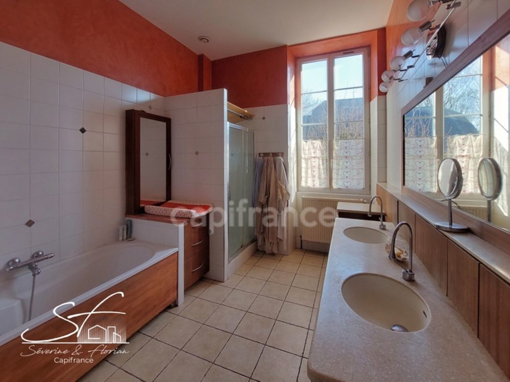 � vendre  Maison Sainte-H�l�ne-du-Lac (73800)