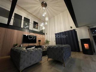  Immeuble � vendre 6 pi�ces 240 m�