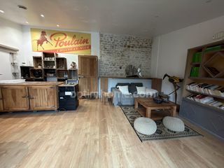  Maison � vendre 15 + pi�ces 400 m�