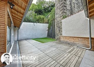  Immeuble � vendre 235 m�