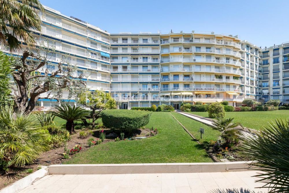 � vendre  Appartement Cannes (06400)