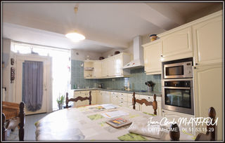  Maison � vendre 6 pi�ces 205 m�