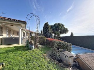  Villa � vendre 5 pi�ces 310 m�