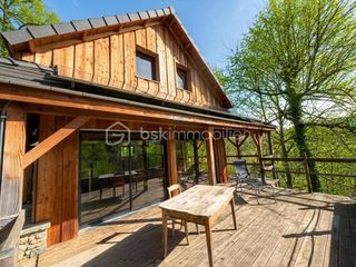  Chalet � vendre 10 pi�ces 167 m�