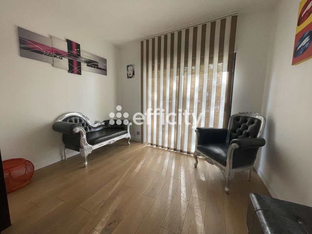 � vendre  Propri�t�/ch�teau Bordeaux (33300)