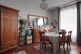  Maison � vendre 7 pi�ces 140 m�