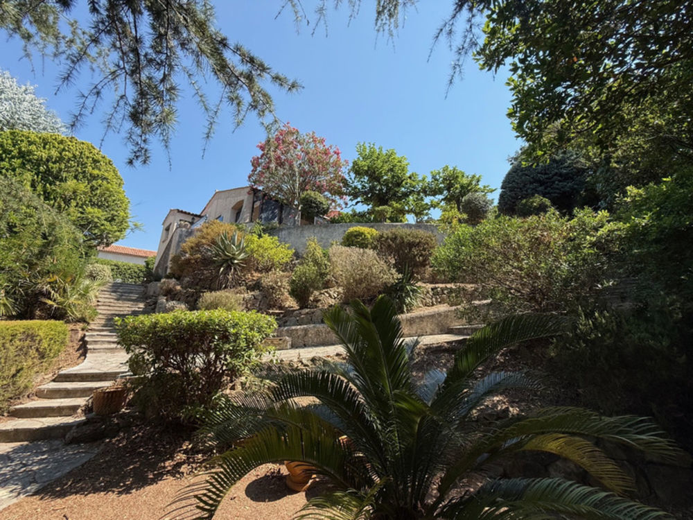 � vendre  Maison Les Issambres (83380)