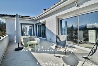  Maison � vendre 8 pi�ces 230 m�