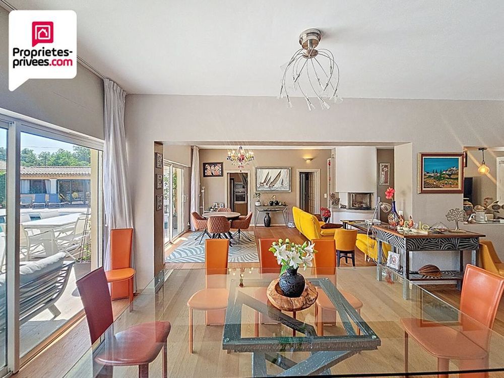 � vendre  Villa Saint-C�zaire-sur-Siagne (06530)