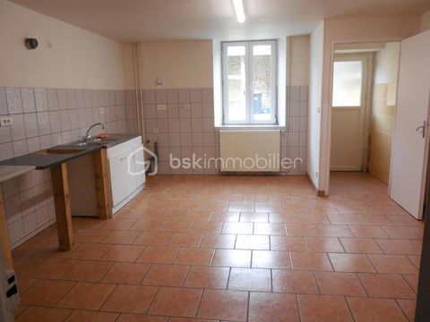   SECTEUR ATTIGNY Maison - 3 pi�ce(s) - 97 m�