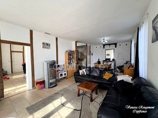  Maison � vendre 7 pi�ces 195 m�