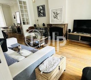  Propri�t�/ch�teau � vendre 7 pi�ces 208 m�