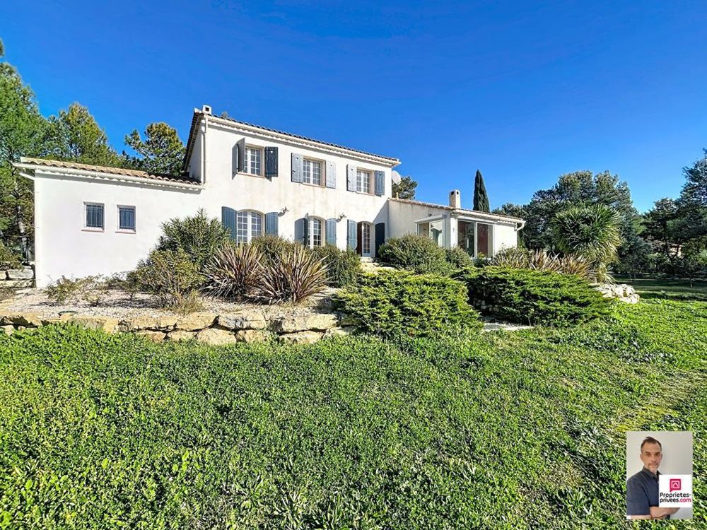 � vendre  Villa Rocbaron (83136)