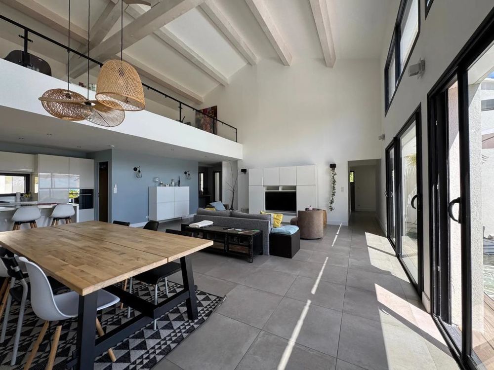 � vendre  Maison Montfuron (04110)