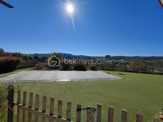  Villa � vendre 7 pi�ces 210 m�