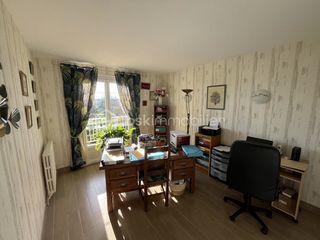  Maison � vendre 11 pi�ces 180 m�