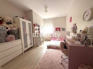  Appartement � vendre 4 pi�ces 84 m�