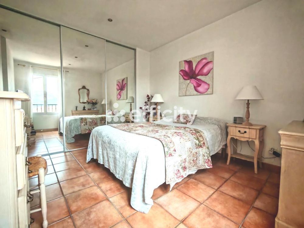 � vendre  Maison Marseille 11