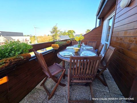   SAINT BRIAC SUR MER:Appartement de 69m�, 4 pi�ces, terrasse et balcon ensoleill�es, deux stationnements Appartement - 4 pi�ce(s) - 69 m�